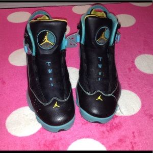 🌀A I R J O R D A N🌀 6 Rings Sz 7y / 8.5 Women’s